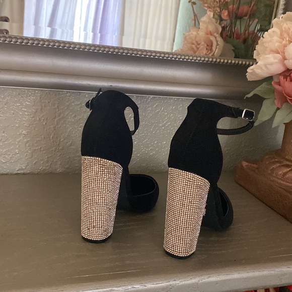 Black suede with silver diamonds - Picture 2 of 3